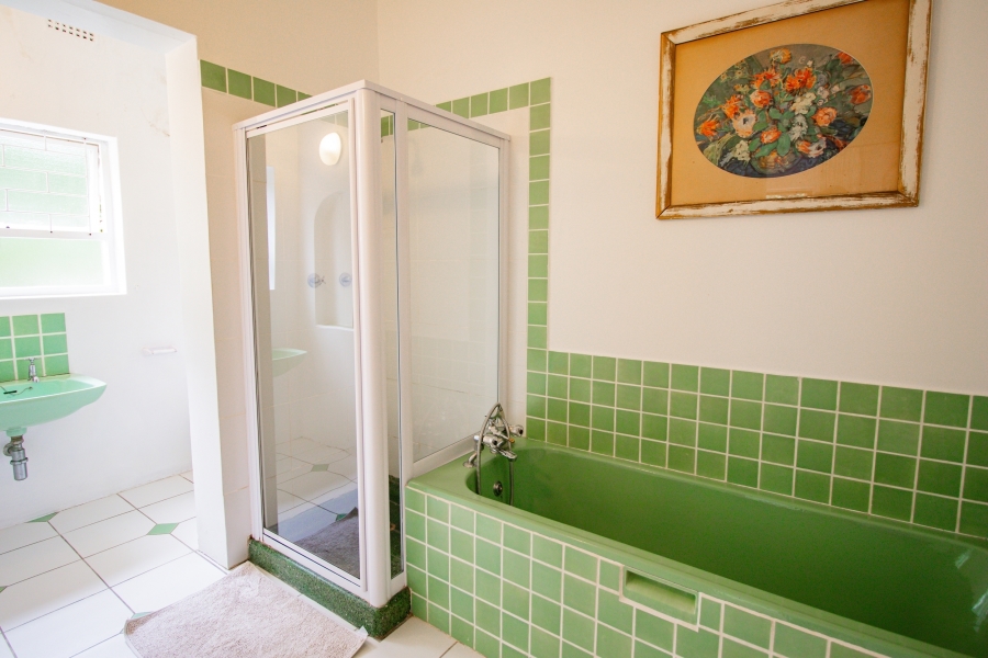 5 Bedroom Property for Sale in Mostertsdrift Western Cape